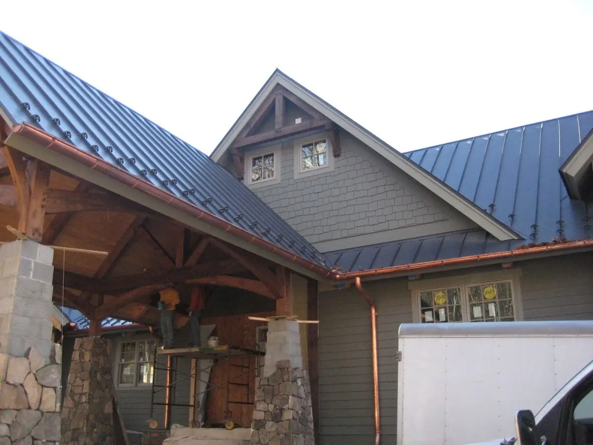 Craftsman Roofing team delivering quality roofing work in Cedar Isle